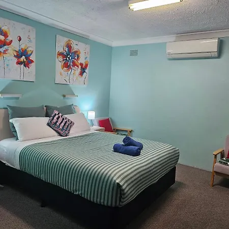 Mollymook Ocean View Motel Rewards Longer Stays -Over 18S Only (Adults Only) Exterior photo