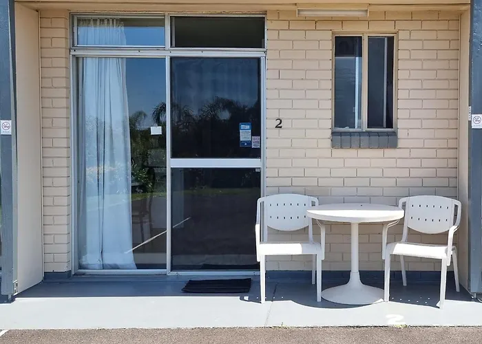 Mollymook Ocean View Motel Rewards Longer Stays -Over 18S Only (Adults Only)